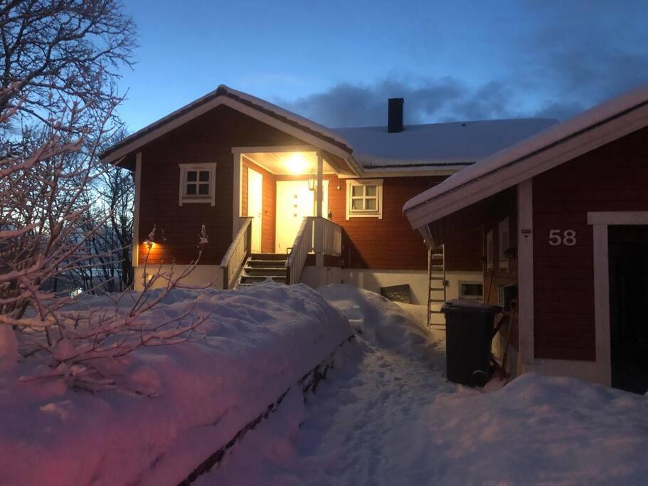 60 Sqm Apartment A - Free Parking! Tromsø Exterior foto